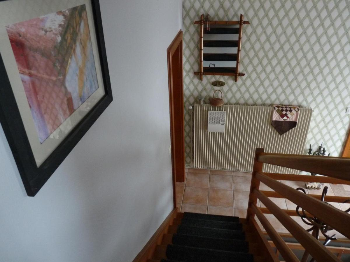 Le Petit Grenier Bed and Breakfast Bayeux Exteriör bild